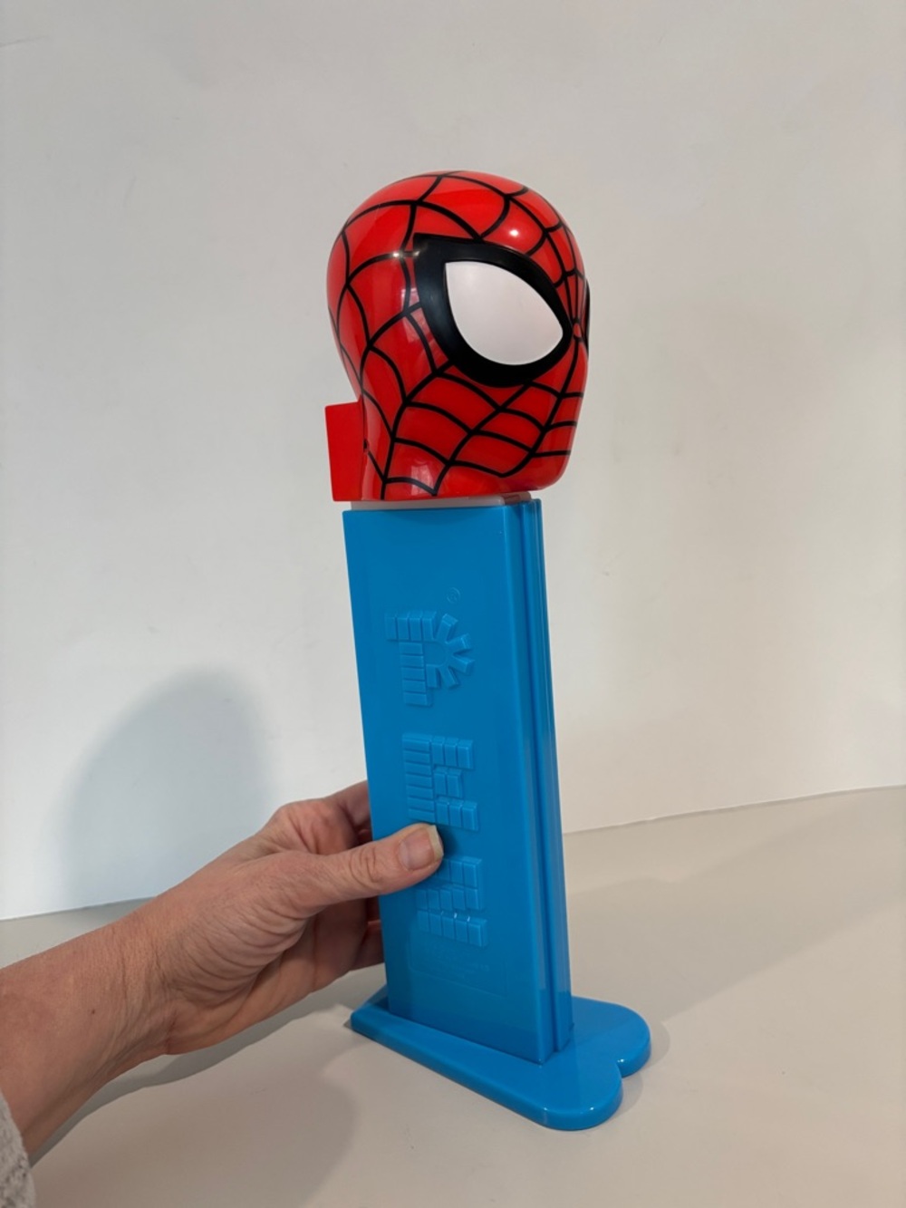 Jumbo Spider-Man PEZ Dispenser Oversized 12” Marvel Collectible Toy Red Blue